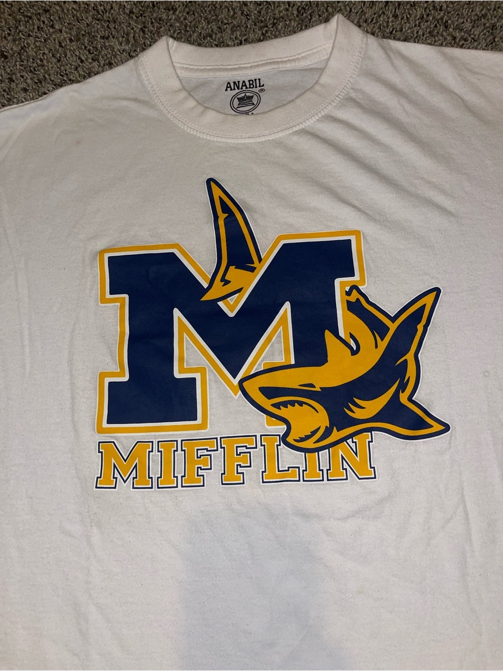White Short-Sleeve Graphic Tee with Navy & Gold Shark Logo